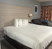 Ramada by Wyndham Medicine Hat hotel detail image 4