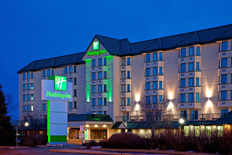 Holiday Inn Conference Center Edmonton South by IHG hotel detail image 6