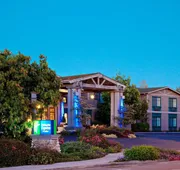Holiday Inn Express & Suites Carpinteria by IHG hotel detail image 5