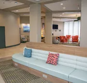 Holiday Inn New Orleans West Bank Tower by IHG hotel detail image 3
