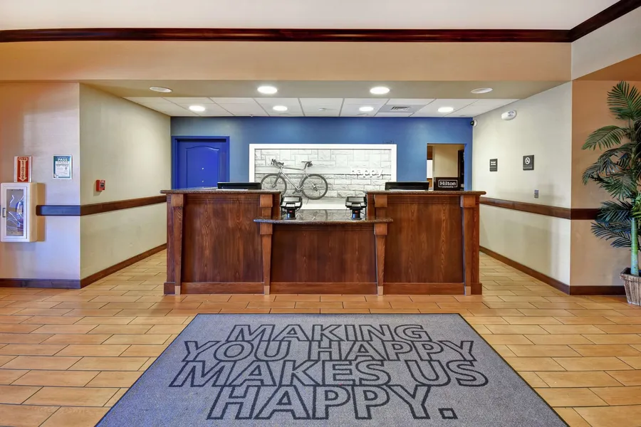 Hampton Inn & Suites Folsom hotel detail image 6