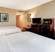 Hampton Inn & Suites Folsom hotel detail image 7