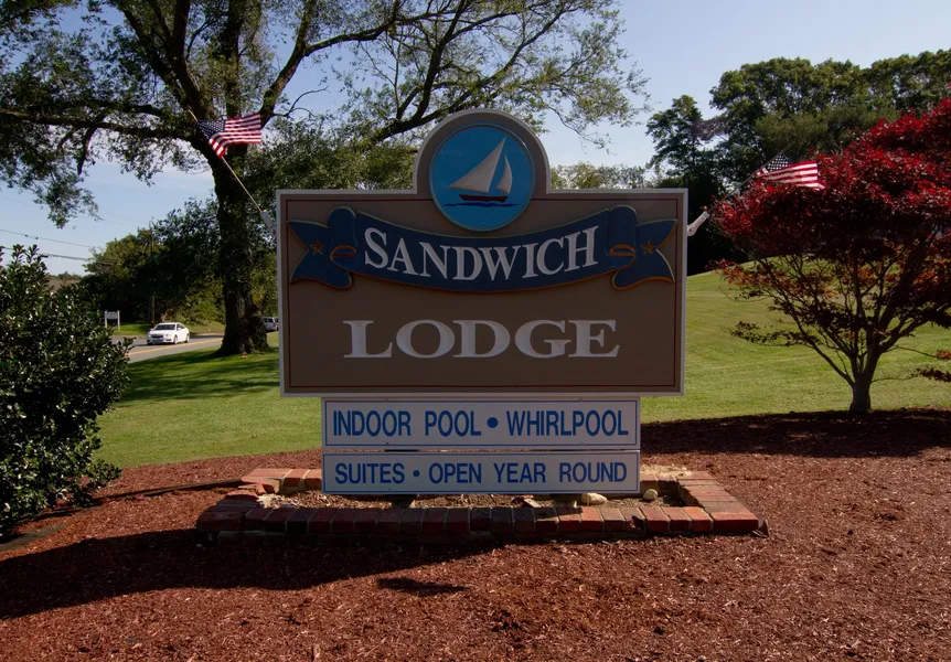 Sandwich Lodge & Resort hotel detail image 2