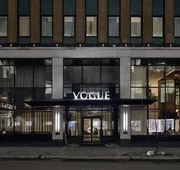 Vogue Hotel Montreal Downtown, Curio Collection by Hilton hotel detail image 4
