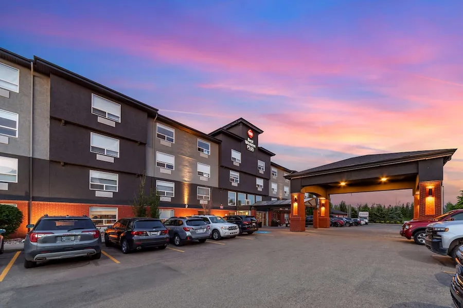 Best Western Plus West Edmonton hotel detail image 2