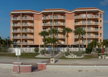 Surf Beach Resort hotel thumbnail 4