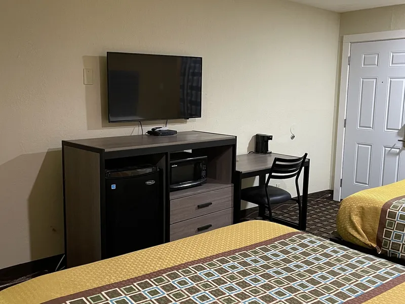 Americas Best Value Inn Alexandria hotel detail image 6