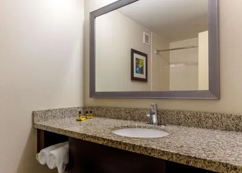 Best Western Plus Cary Inn - Nc State hotel thumbnail 5