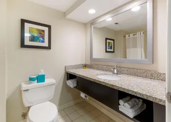 Best Western Plus Cary Inn - Nc State hotel thumbnail 6