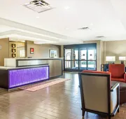 Comfort Suites Clinton near Presbyterian College hotel detail image 4