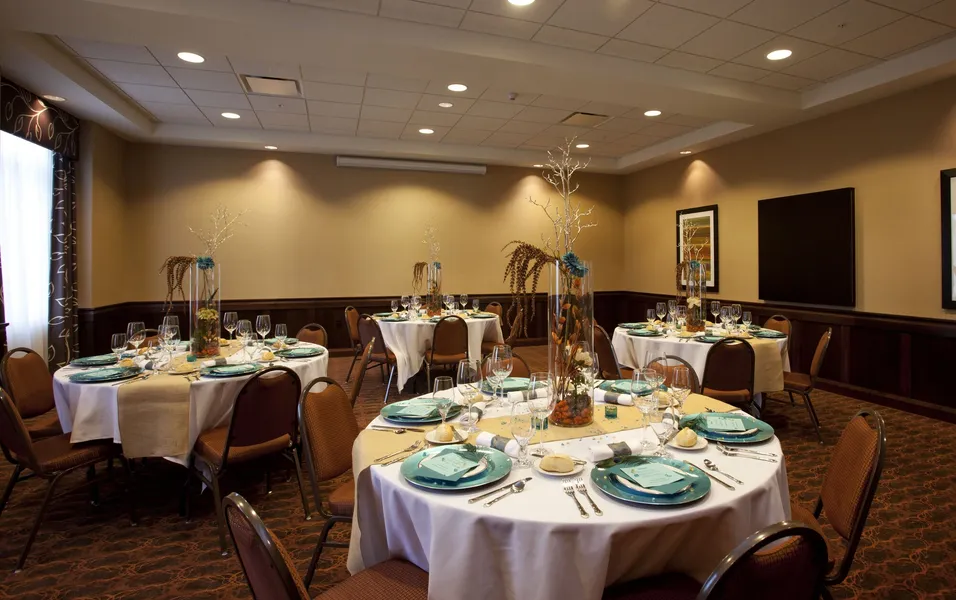 Hampton Inn Marquette/Waterfront hotel detail image 2