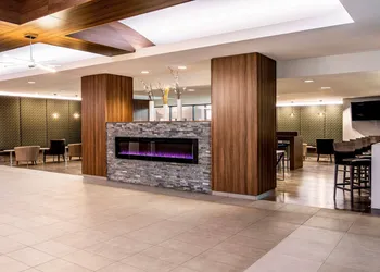 Clarion Hotel and Suites hotel thumbnail 7