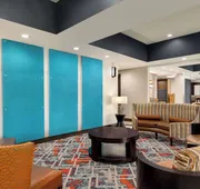 La Quinta Inn & Suites by Wyndham Oxford - Anniston hotel detail image 7