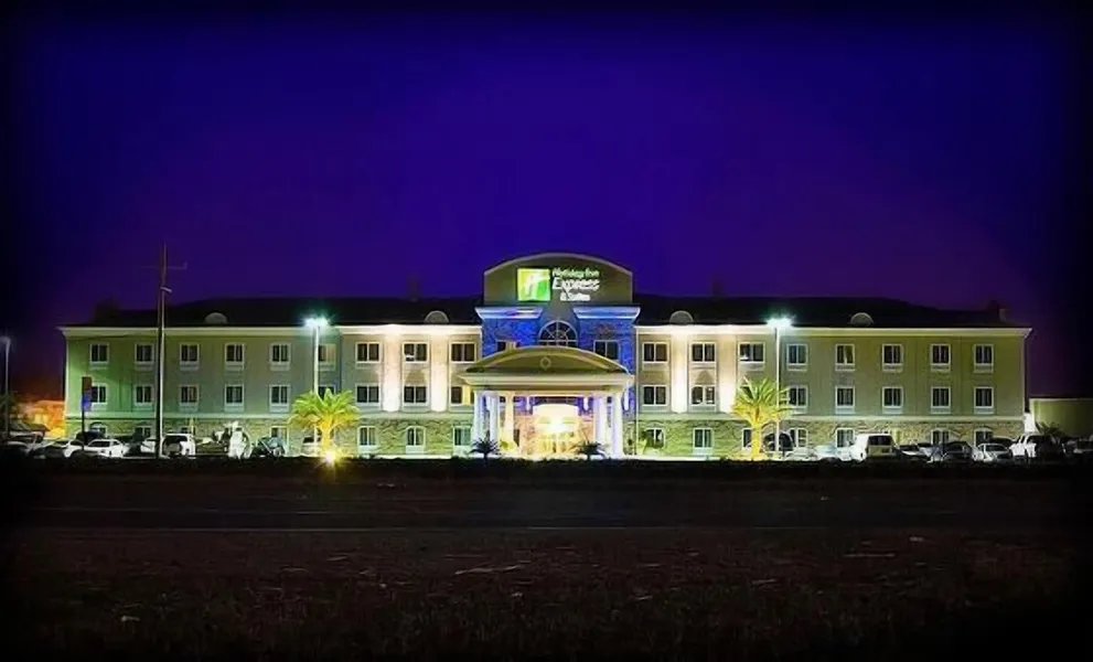 Holiday Inn Express Hotel & Suites New Iberia - Avery Island by IHG hotel detail image 2