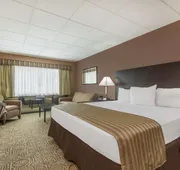 Ramada Hotel & Conference Center by Wyndham Paintsville hotel detail image 7