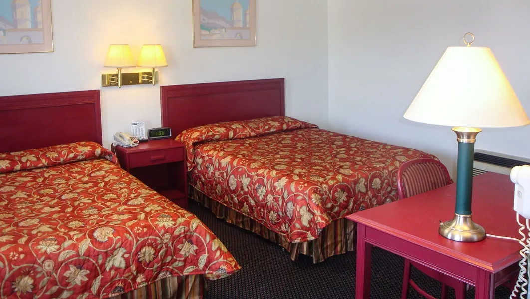 Budget Host Golden Wheat Motel hotel detail image 6