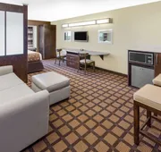 Microtel Inn & Suites by Wyndham Ozark hotel detail image 5