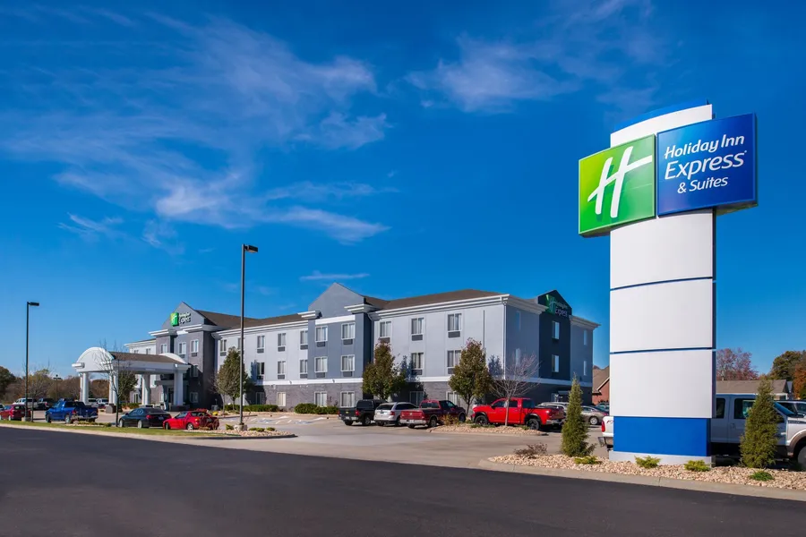 Holiday Inn Express Hotel & Suites Pittsburg by IHG hotel detail image 6