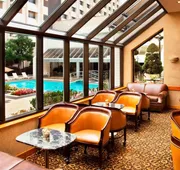Sheraton Greensboro at Four Seasons hotel detail image 5