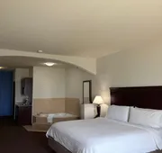 Country Inn & Suites by Radisson, Terrell hotel detail image 7