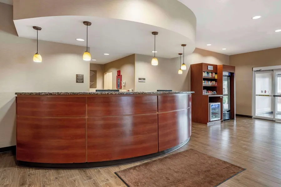 Comfort Suites Flowood - Jackson Airport (must meet transportation requirement) hotel detail image 6