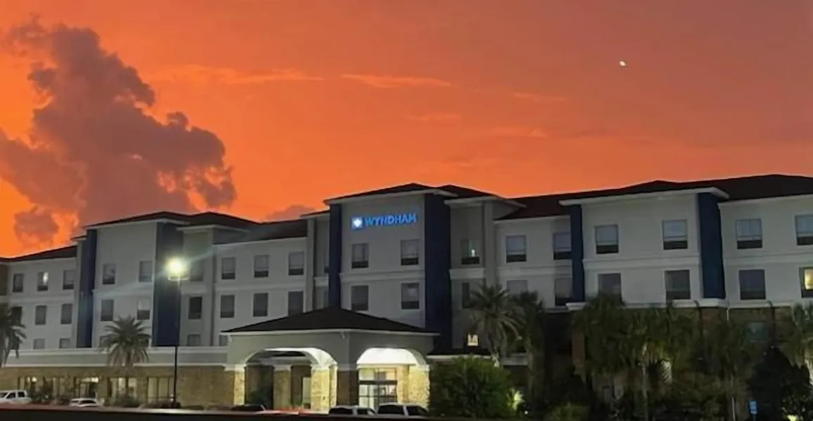 Wyndham Lake Charles hotel detail image 2