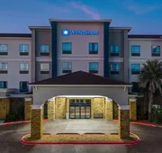 Wyndham Lake Charles hotel detail image 5