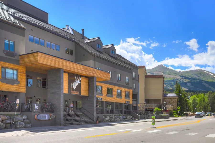 Gravity Haus Breckenridge hotel detail image 6