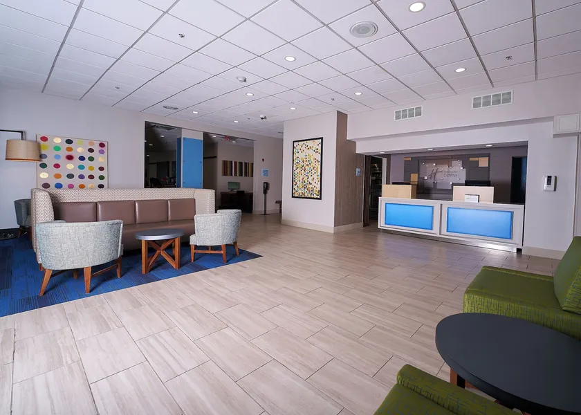 Holiday Inn Express Charleston-Civic Center by IHG hotel detail image 2