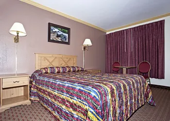 National 9 Inn Placerville hotel thumbnail 6