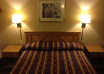 National 9 Inn Placerville hotel thumbnail 8