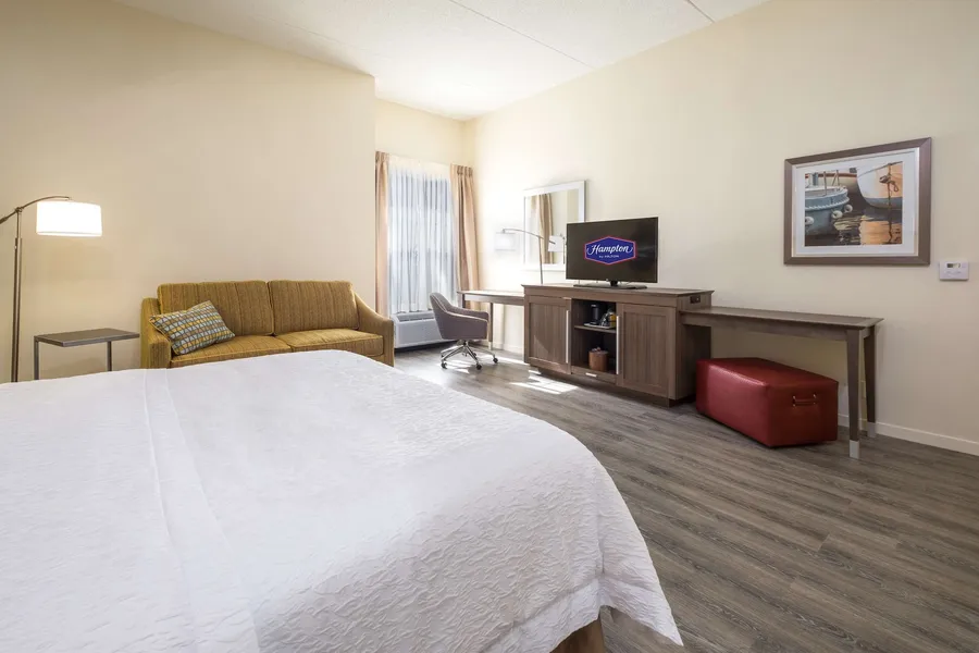 Hampton Inn Waterville hotel detail image 6