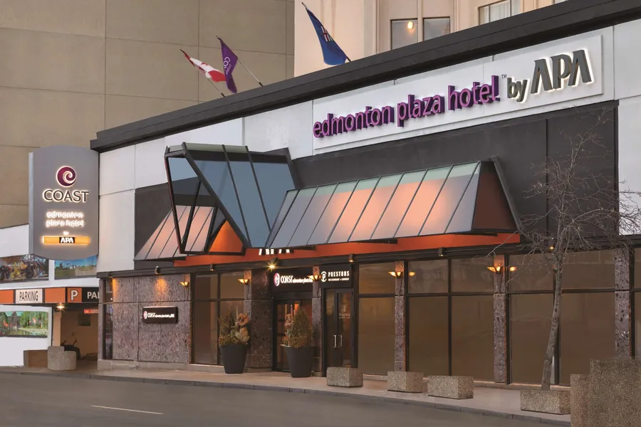 Coast Edmonton Plaza Hotel by APA hotel detail image 2