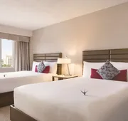 Coast Edmonton Plaza Hotel by APA hotel detail image 7