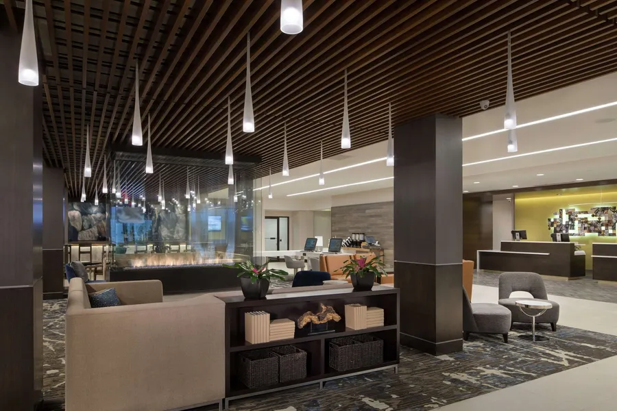 DoubleTree by Hilton Hotel Syracuse hotel detail image 6