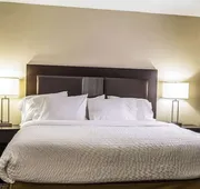 Clarion Inn Cranberry Township hotel detail image 4