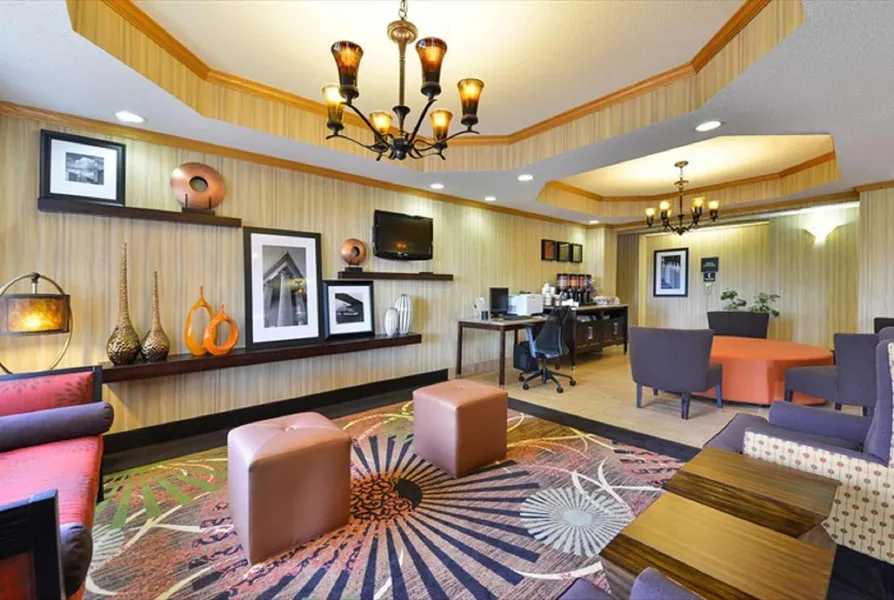 Hampton Inn Sturgis-Lagrange Area hotel detail image 6
