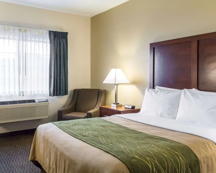 Quality Inn & Suites Vail Valley hotel detail image 6