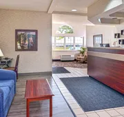 Americas Best Value Inn & Suites Maryville hotel detail image 7
