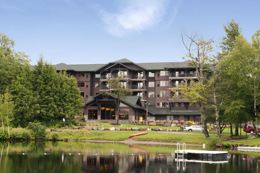 Hampton Inn & Suites Lake Placid hotel detail image 2