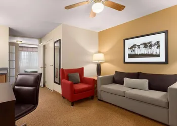 Country Inn & Suites by Radisson Rochester South MN hotel thumbnail 8