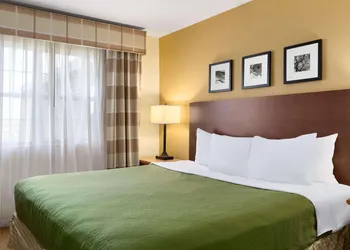 Country Inn & Suites by Radisson Rochester South MN hotel thumbnail 7