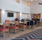 Hampton Inn & Suites Riverton hotel detail image 7