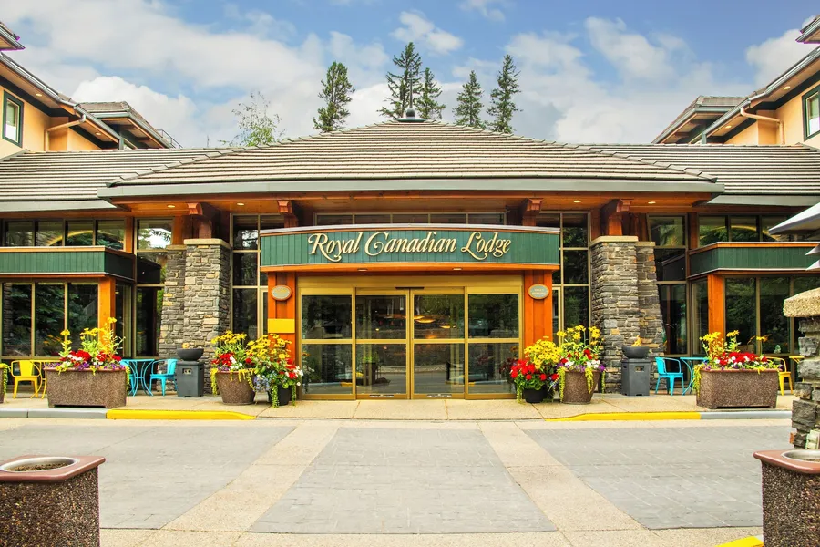 Royal Canadian Lodge hotel detail image 2
