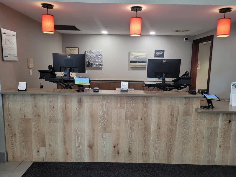 Country Inn & Suites by Radisson, Appleton Airport - Fox River Mall Area hotel detail image 2