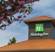 Holiday Inn Victoria Elk Lake by IHG hotel detail image 3