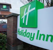 Holiday Inn Victoria Elk Lake by IHG hotel detail image 5