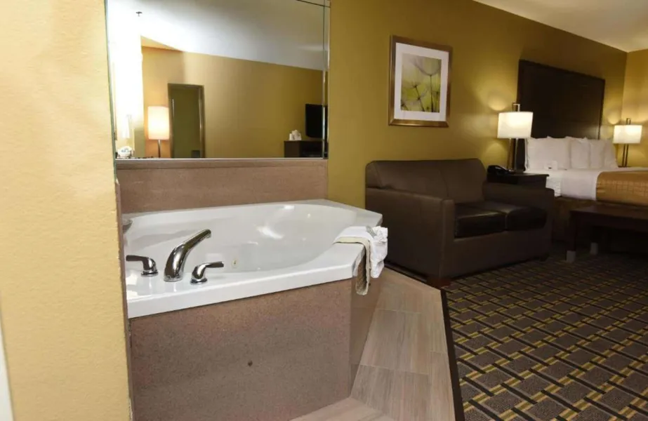 Best Western Zachary Inn hotel detail image 6