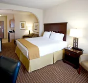 Holiday Inn Express & Suites Kingsville by IHG hotel detail image 7