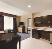 Homewood Suites by Hilton Mobile I-65/Airport Blvd, AL hotel detail image 4